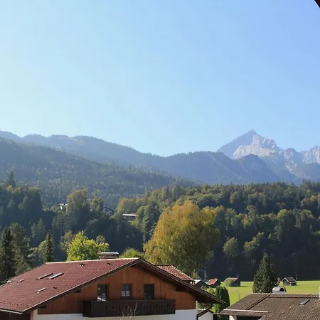 Ferienwohnung Waxenstein *